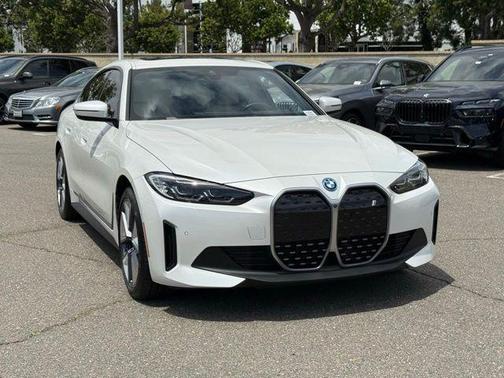 Mineral White Metallic 2023 BMW i4 Gran Coupe eDrive35