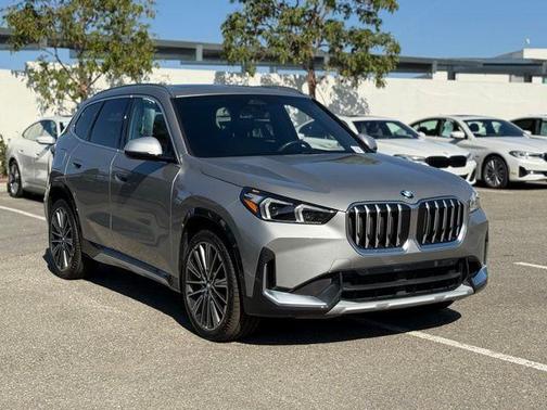 Space Silver 2023 BMW X1 xDrive28i