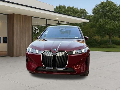 Aventurin Red Metallic 2026 BMW iX xDrive45