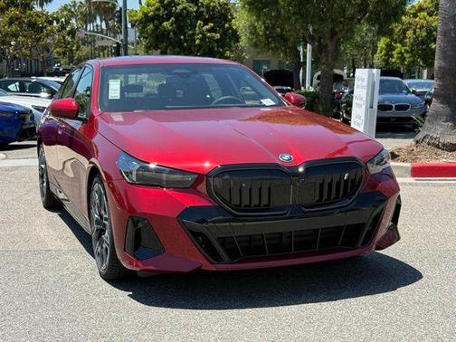 Red Metallic 2026 BMW i5 eDrive40