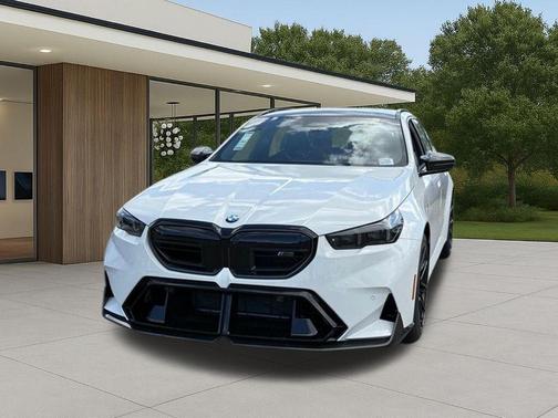 Alpine White 2026 BMW M5 Base