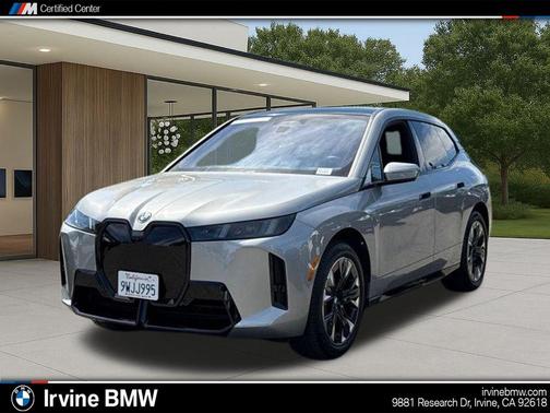 Space Silver 2026 BMW iX xDrive60