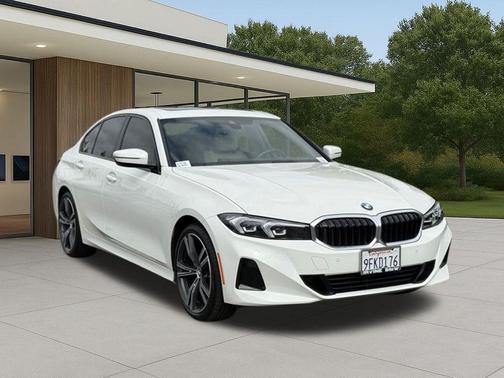 Alpine White 2023 BMW 330 i