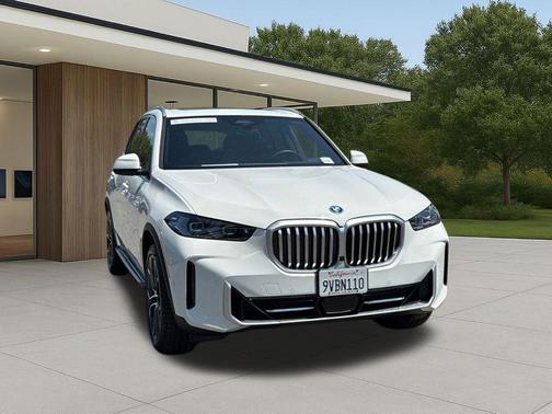 Alpine White 2026 BMW X5 PHEV xDrive50e