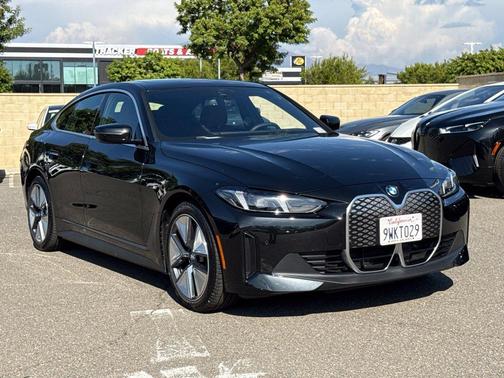 Black Sapphire Metallic 2026 BMW i4 Gran Coupe eDrive40