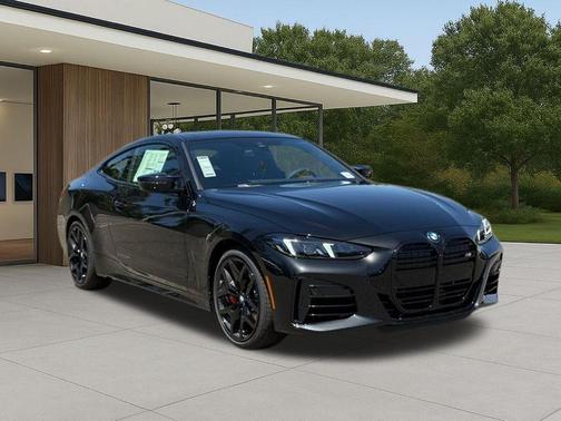 Black Sapphire Metallic 2026 BMW M440 i
