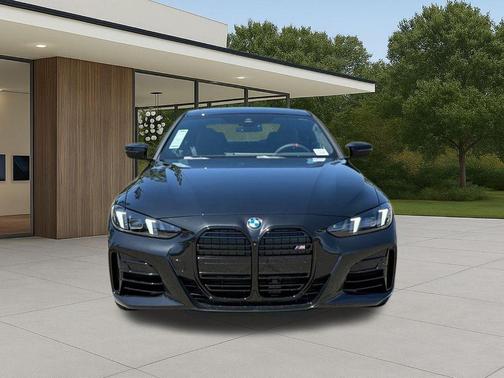 Black Sapphire Metallic 2026 BMW M440 i
