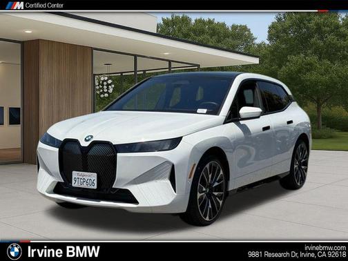 Alpine White 2026 BMW iX xDrive60