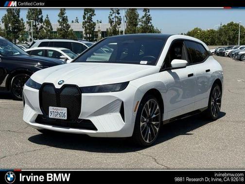 Alpine White 2026 BMW iX xDrive60