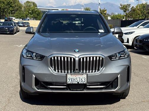 Gray Metallic 2026 BMW X5 sDrive40i