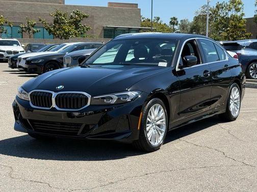 Jet Black 2024 BMW 330 i