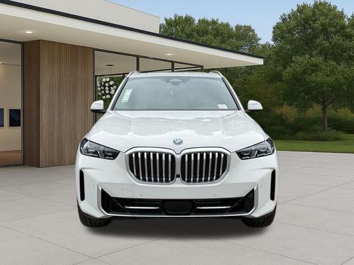 Alpine White 2026 BMW X5 PHEV xDrive50e