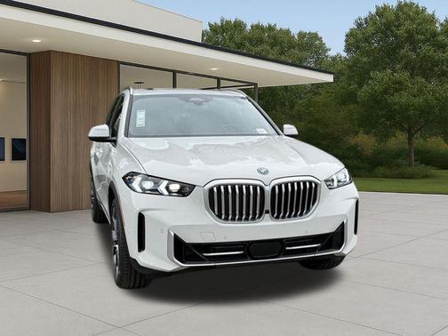 Alpine White 2026 BMW X5 PHEV xDrive50e