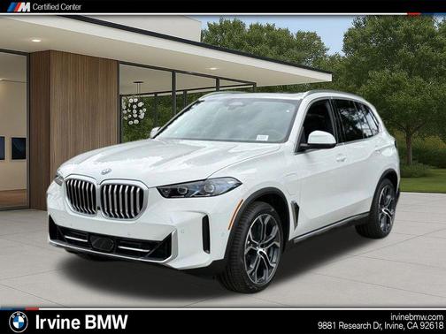 Alpine White 2026 BMW X5 PHEV xDrive50e