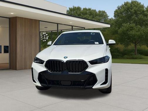 Mineral White Metallic 2027 BMW X6 xDrive40i