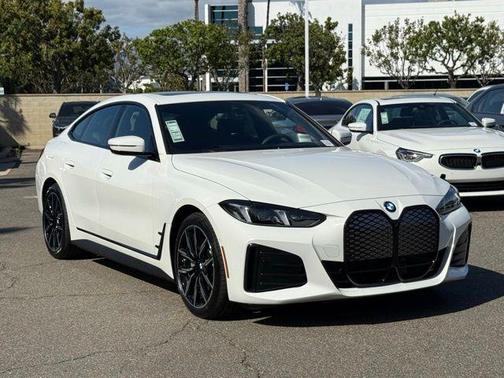 Alpine White 2026 BMW i4 Gran Coupe xDrive40