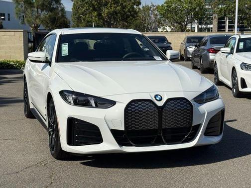 Alpine White 2026 BMW i4 Gran Coupe xDrive40