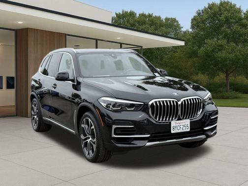 Black Sapphire Metallic 2022 BMW X5 xDrive40i