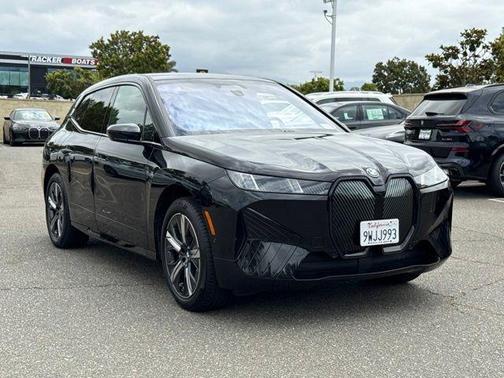 Black Sapphire Metallic 2026 BMW iX xDrive60