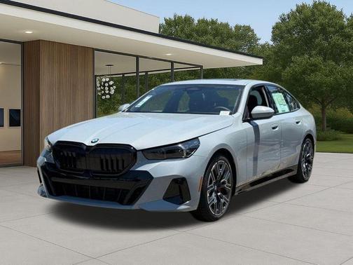 Gray Metallic 2026 BMW 540 i xDrive