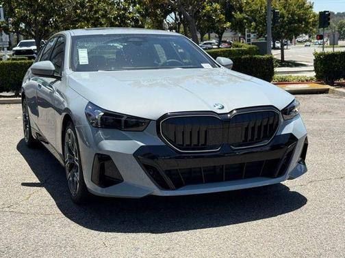 Gray Metallic 2026 BMW 540 i xDrive