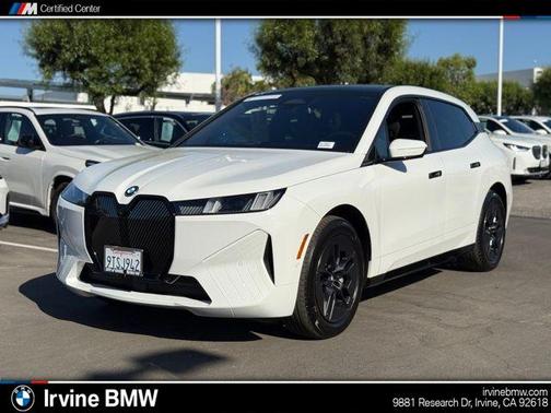 Alpine White 2026 BMW iX xDrive60