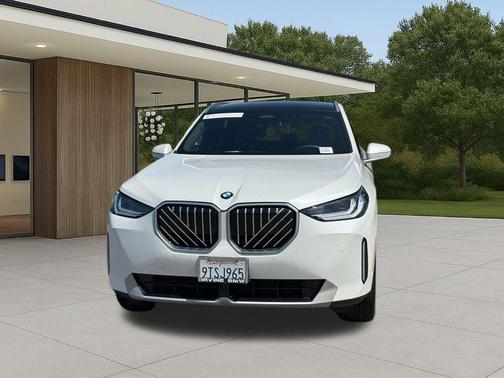 Mineral White Metallic 2026 BMW X3 30 xDrive