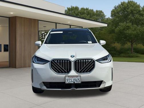 Mineral White Metallic 2026 BMW X3 30 xDrive