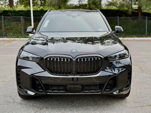 Black Sapphire Metallic 2026 BMW X5 PHEV xDrive50e