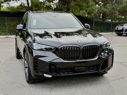 Black Sapphire Metallic 2026 BMW X5 PHEV xDrive50e