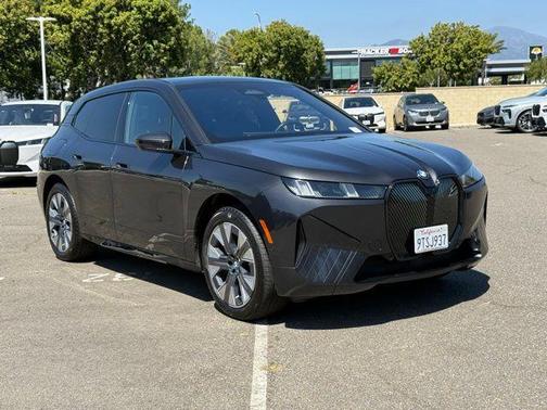 Dark Graphite Metallic 2026 BMW iX xDrive60