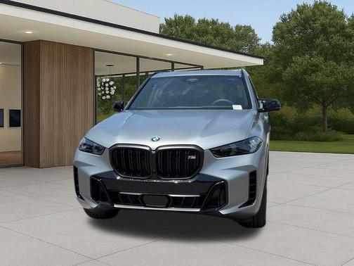 Pure 2026 BMW X5 M60i