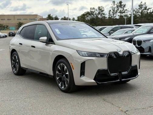 Dune 2026 BMW iX xDrive45