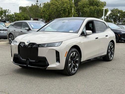 Dune 2026 BMW iX xDrive45