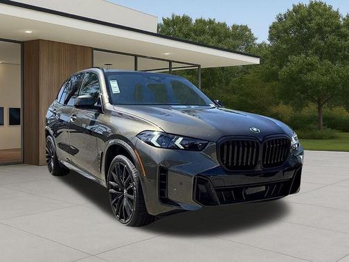 Manhattan Green Metallic 2026 BMW X5 sDrive40i