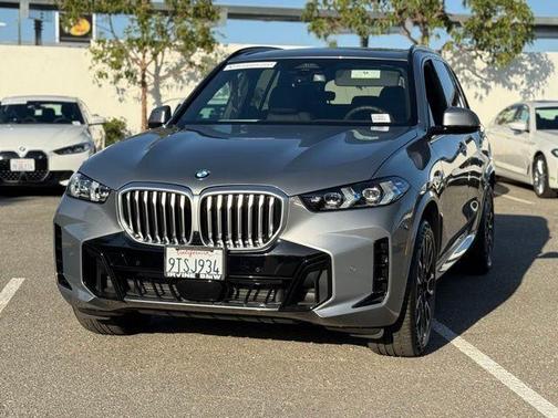 Gray Metallic 2026 BMW X5 sDrive40i