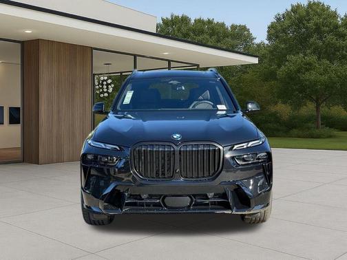 Black Sapphire Metallic 2026 BMW X7 xDrive40i