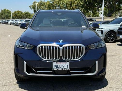 Tanzanite Blue II Metallic 2026 BMW X5 xDrive40i