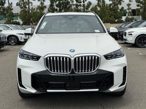 Alpine White 2026 BMW X5 PHEV xDrive50e