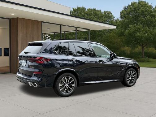 Carbon Black Metallic 2026 BMW X5 M60i