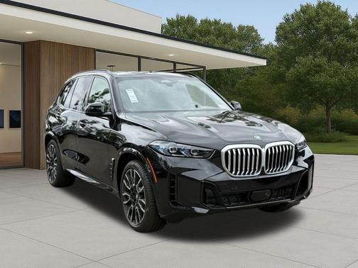 Black Sapphire Metallic 2026 BMW X5 PHEV xDrive50e