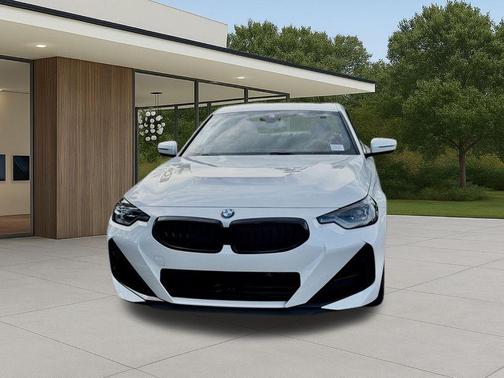 Mineral White Metallic 2026 BMW 230 i