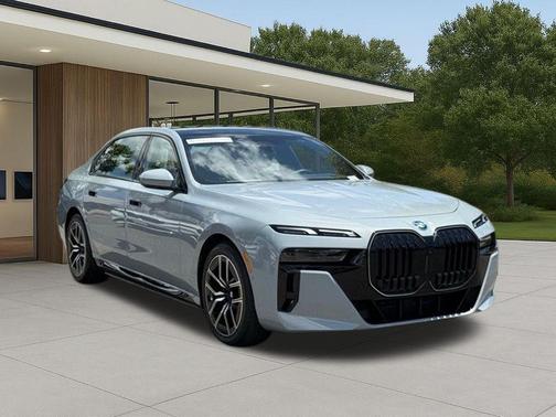 Gray Metallic 2026 BMW 750e xDrive