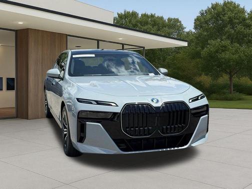 Gray Metallic 2026 BMW 750e xDrive