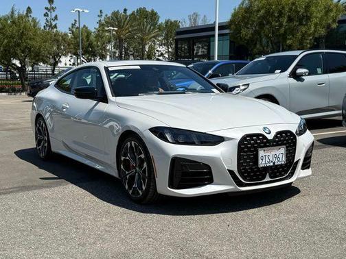 Mineral White Metallic 2026 BMW 430 i