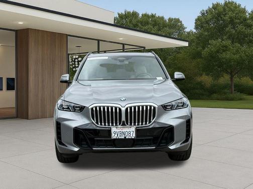 Gray Metallic 2026 BMW X5 sDrive40i