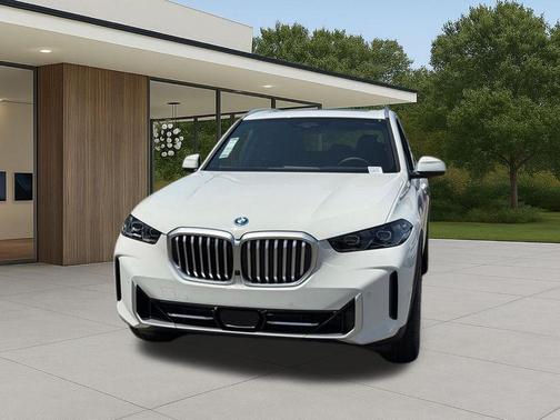 Alpine White 2026 BMW X5 PHEV xDrive50e