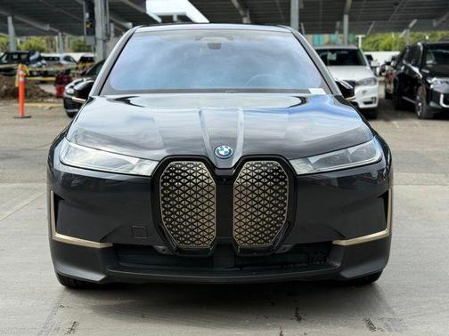 Dark Graphite Metallic 2023 BMW iX xDrive50