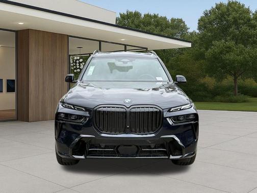 Carbon Black Metallic 2026 BMW X7 xDrive40i