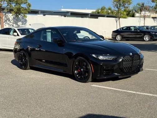 Black Sapphire Metallic 2024 BMW M440 i